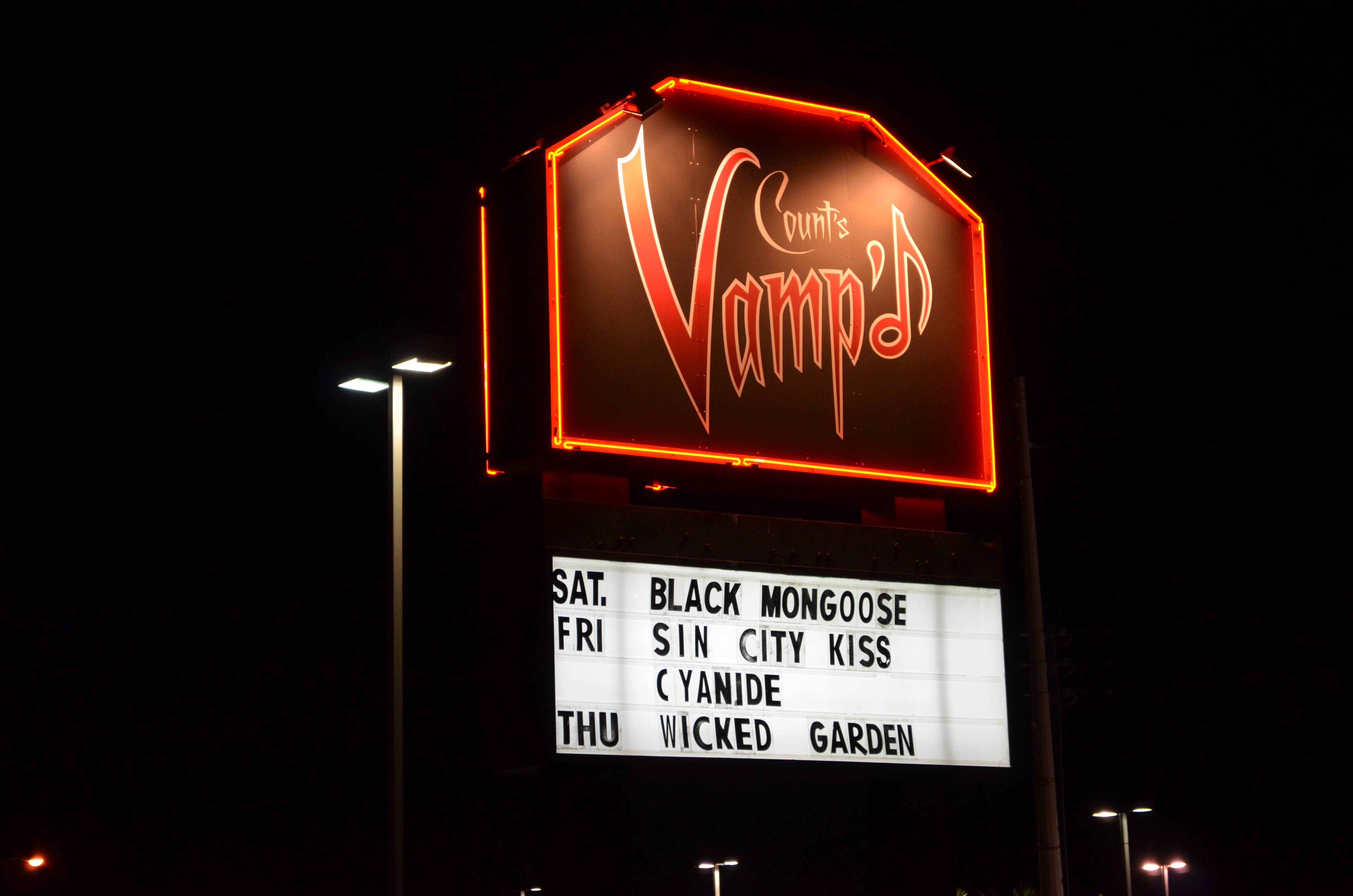 ./2016/04 - Las Vegas/Count's Kustoms/DSC_0380.JPG